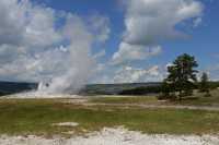 095 Old Faithful en éruption