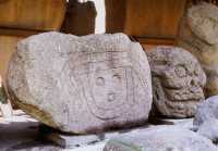 366 Finca El Baul sculture