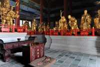 16 Salle des 500 Arhats