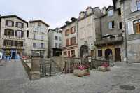 069 Place de la fontaine