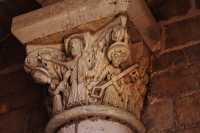 49 Chapiteau de l'Eglise - Le Christ ressuscité apparaît ax Apôtres (Thoas & Pierre)