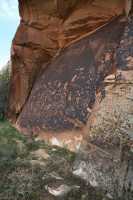 35 Newspaper rock Ens