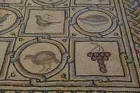 46 Mosaïque dans la chapelle du monastère orthodoxe