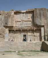 073 Tombeau d'Artaxerxes II (404-359)