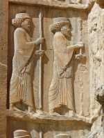 082 Tombeau d'Artaxerxes II (404-359) *