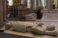 55 Robert II d'Artois dit l'Enfant