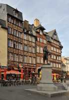 06 Place du Champ Jacquet