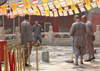 15 Jie Tai - Ménage