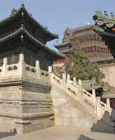 50 Pavillon de bronze (1755)