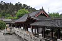 09 Allées couvertes