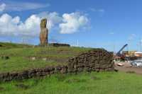 19 Ahu Riata & Hanga Piko