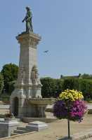 49 Statue de sainte Anne