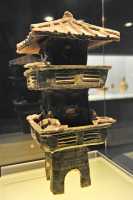 144 Tour de guet - Terre cuite - Han de l'Est (25-220)