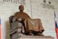15 Statue deTchang-Kai-Chek 