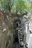 24 Sépulture (13) Cave of the ascents