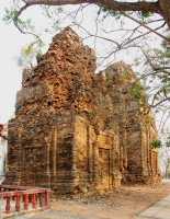 47-Tours sanctuaires