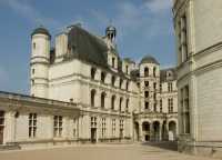 Cour d'honn. Chapelle 1