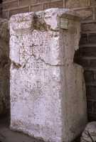 063 Stèle de Lystre