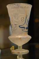 095 Verre à pied fabriqué à Cologne (± 200 ap. JC)