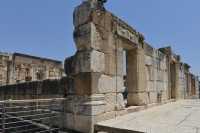 21 Portes de la synagogue face à Jérusalem