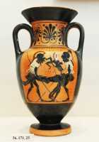 124 Amphore attique (± 500) Thanatos et Hypnos portant le corps de Sarpedon