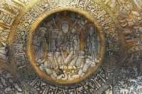 18 Gourde en cuivre et argent - Vierge à l'enfant - Iraq (13°s)