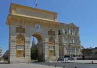 13 Arc de triomphe de Louis XIV