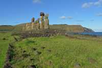 15 Plateforme cérémonielle (Ahu) de Tongariki (Après-midi)