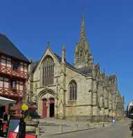 5 Josselin Église