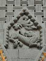 34 Nef (3° travée - Nord) Lion & oiseau fantastique (± 1150)