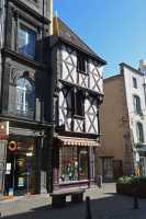 08 Maison à colombages (rue de l'hôtel de ville)