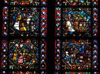 127 (bas) Crocus sème la terreur - (haut) La population fuit et Privat se cache dans une grotte