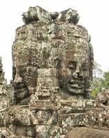 65-Tour à visages *