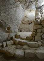 65 Grotte dans le champ des bergers