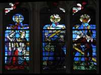 12 Le portement de croix