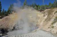016 Etang de boue (Mud Volcano)