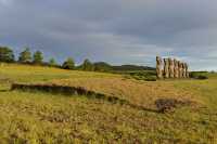 03 Moai tournés vers la mer (et leur village) B