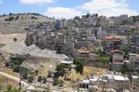 14 Village de Siloé et tombes juives, au-dessus de la vallée du Cédron