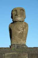 50 Moai