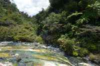 093 Ruisseau & sources d'eau chaude