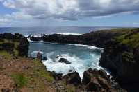 01 Vue de la côte au-dessus de Ana Kai Tangata