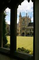 41 - Magdalen, Cloître