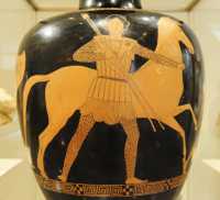 152 Cruche attique - L'Amazone Antiope (± 440)