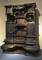 249 Cabinet - Qing (1644-1911)