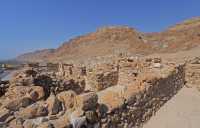 11 Salle nord-ouest où étaient enterrées 3 jarres contenaient 540 pièces d'argent - Vue d'ensemble de l'ouest du site