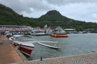 008 Port d'Uturoa