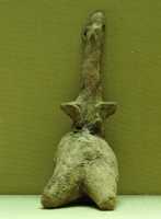 38 Figurine de femme (6° Mil.) *