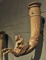 26 Rhyton en ivoire parthe - Nysa (2° siècle BC)