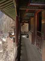 053 Xuan kong si - Couloir