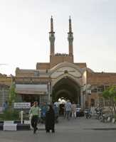 018 Yazd - Entrée est du bazar Chahâr Suq